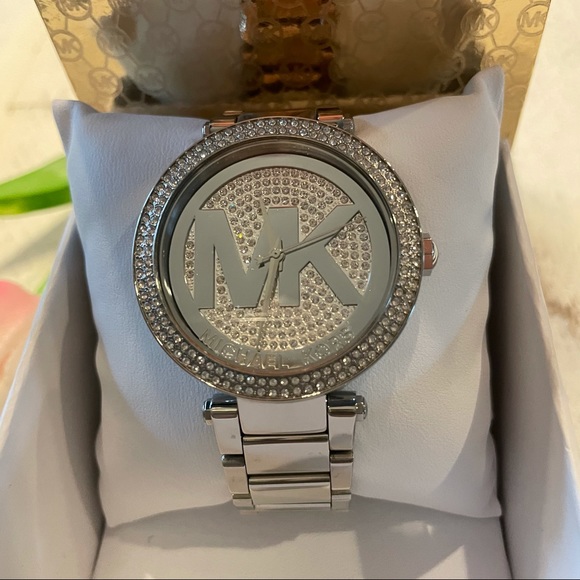 🛑SOLD🛑Michael Kors Ladies Watch - Picture 3 of 7